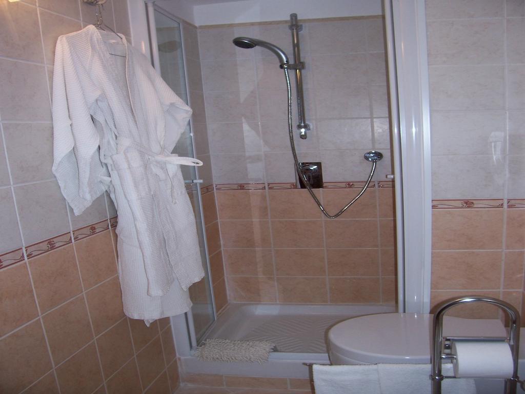Il Giglio Rosso Apartment Napoli Phòng bức ảnh